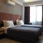 Woynpoint Hotel&cafe Ξενοδοχείο