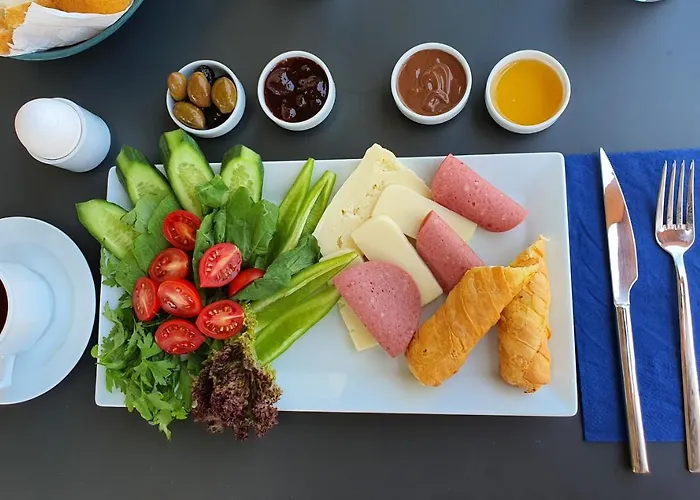 Hotell Woynpoint Hotel&cafe Fethiye